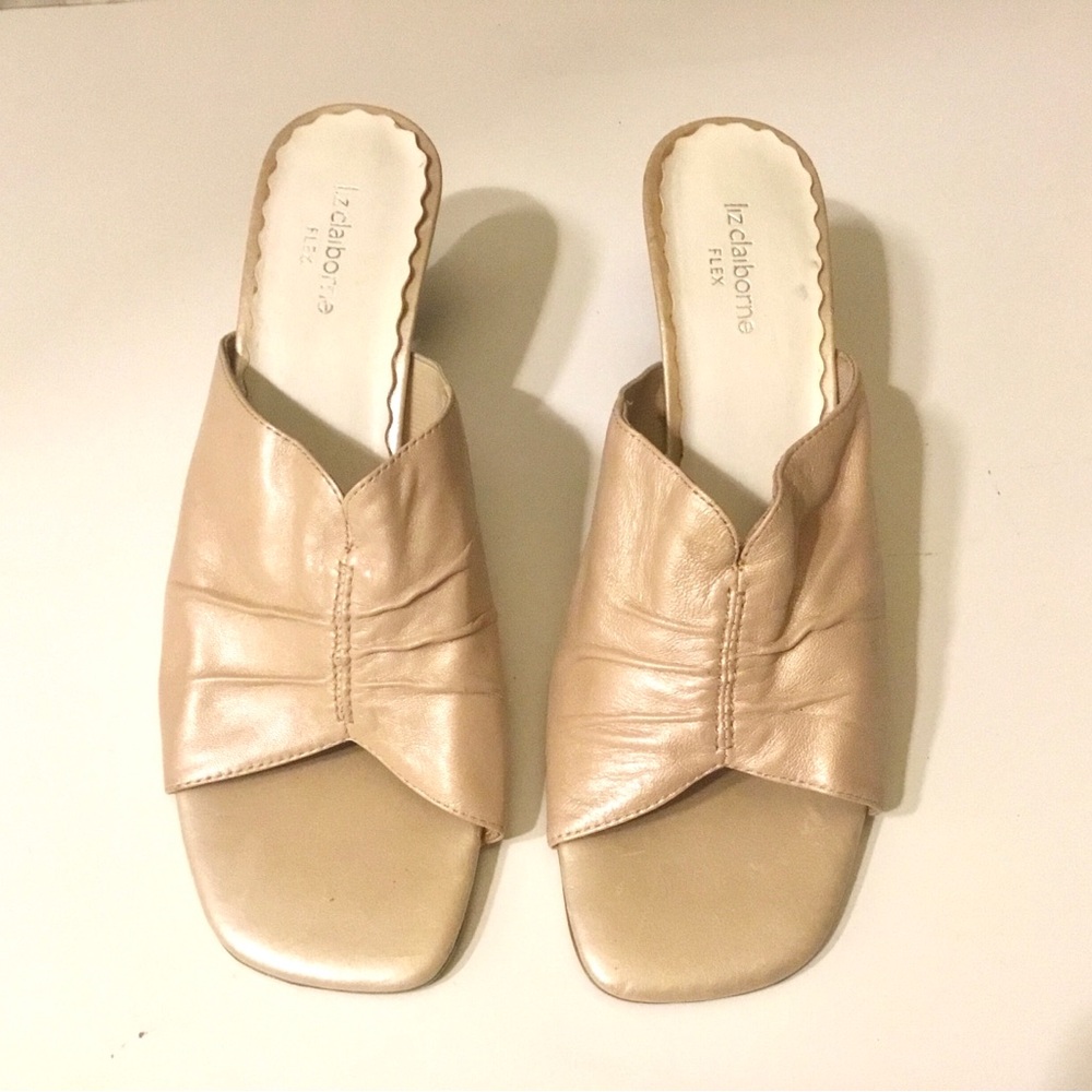 Genuine Leather sandals low Heel, beige, tan